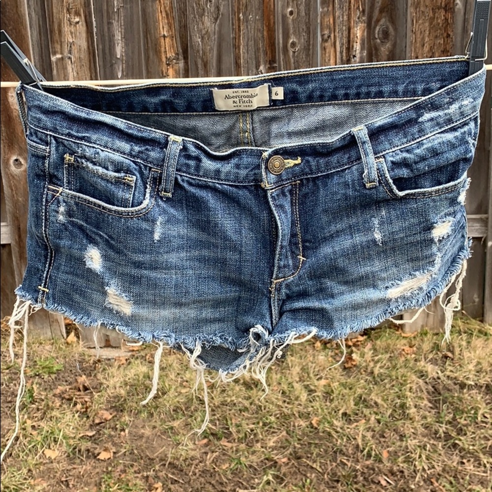 Distressed Abercrombie & Fitch jean shorts.
